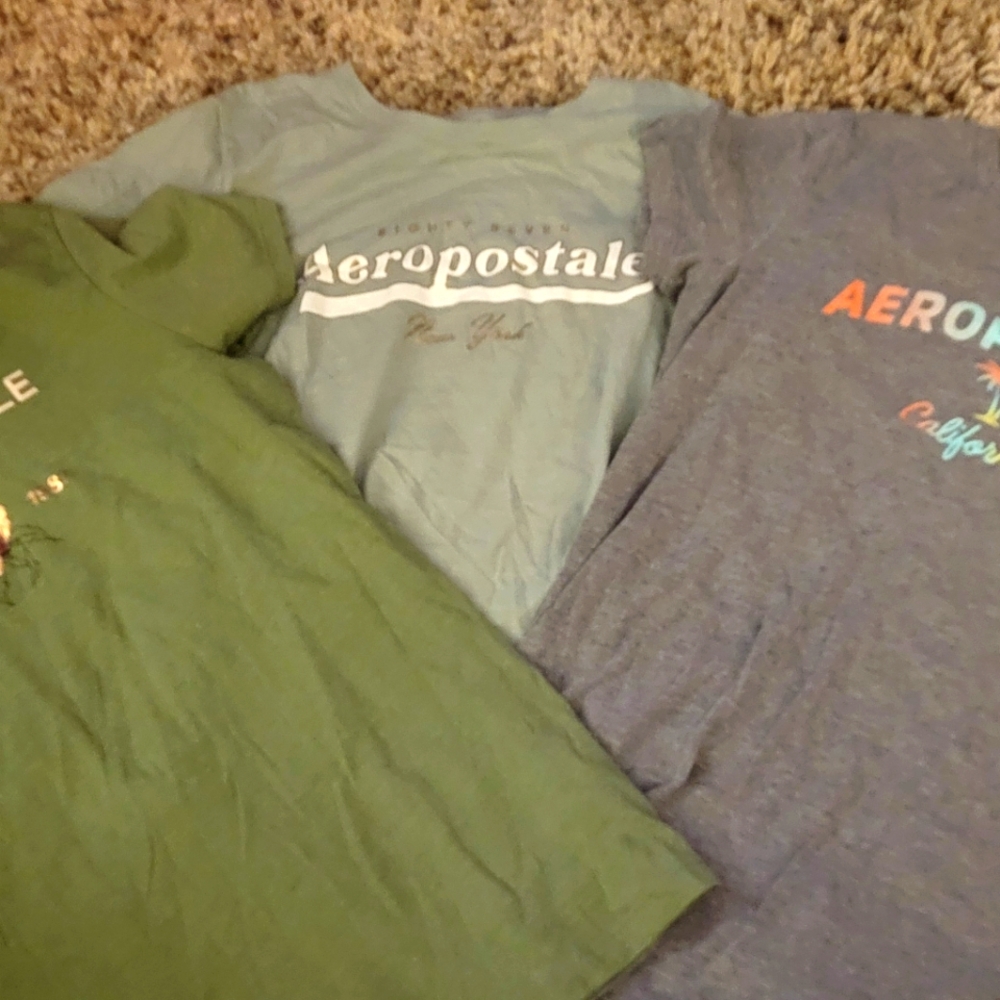 Aeropostale size large tees